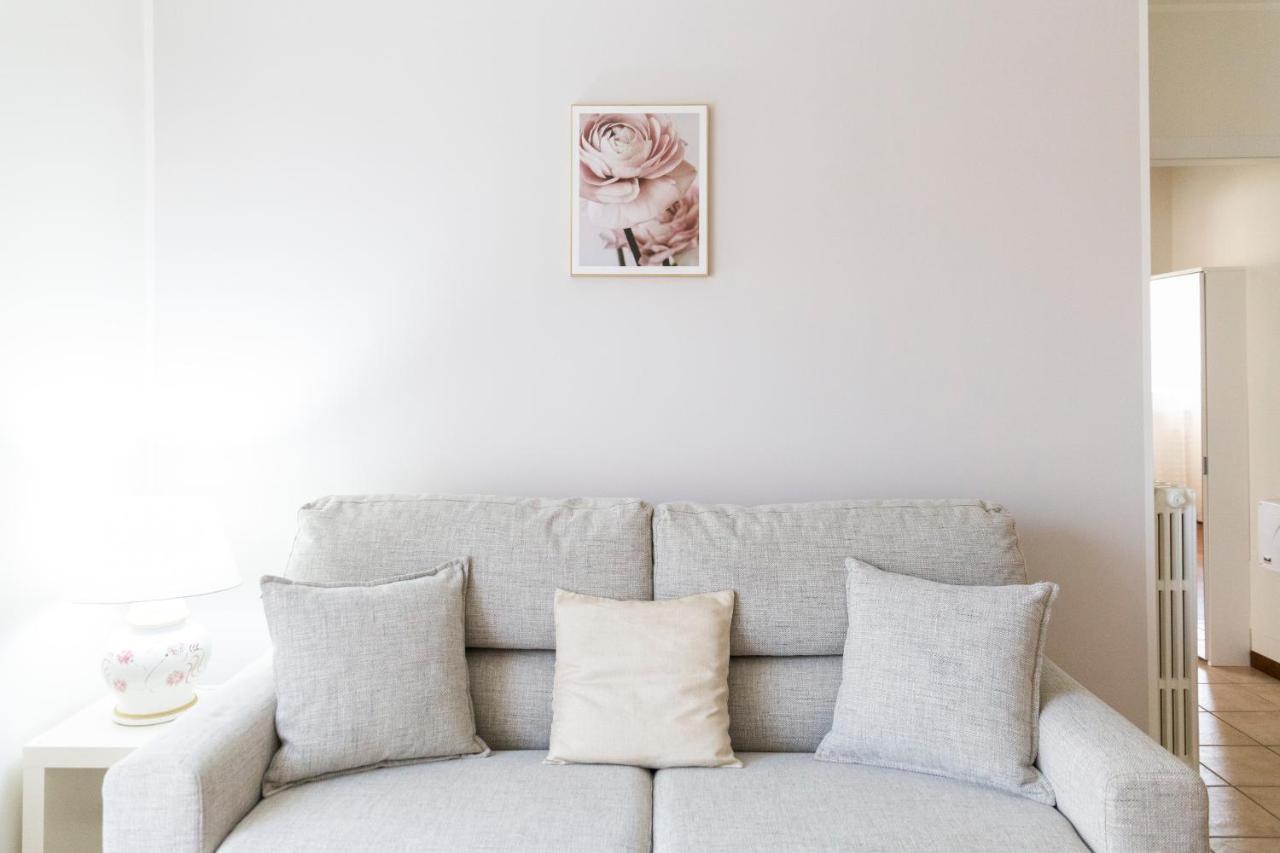 Vanilla - Cozy Apartment With Private Terrace أرونا المظهر الخارجي الصورة