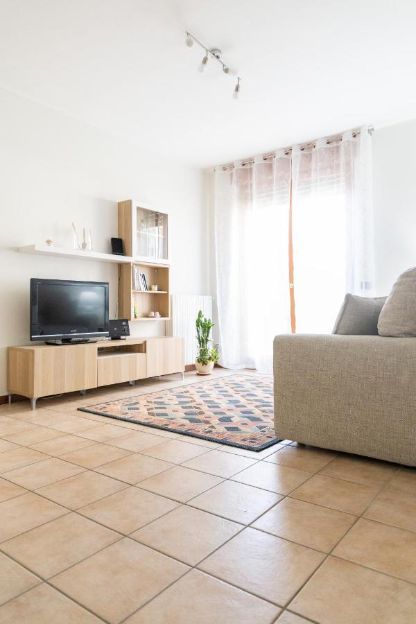 Vanilla - Cozy Apartment With Private Terrace أرونا المظهر الخارجي الصورة