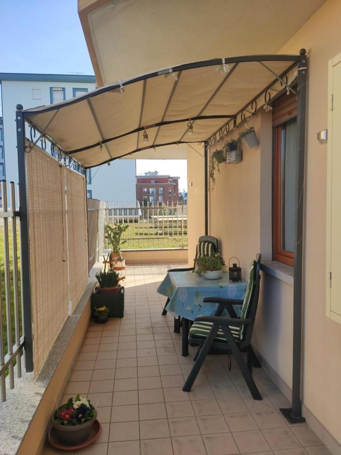 Vanilla - Cozy Apartment With Private Terrace أرونا المظهر الخارجي الصورة
